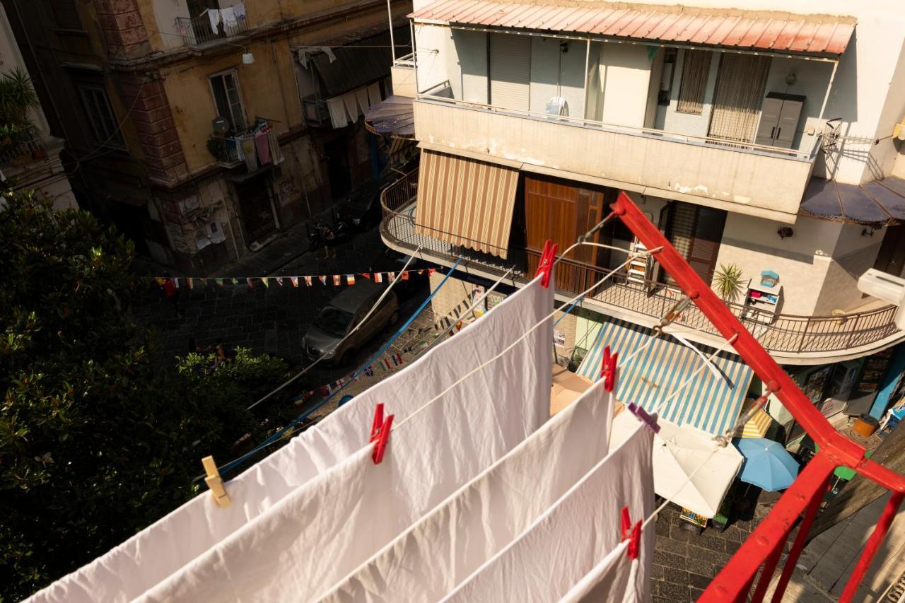 Colonna And Terrace * Napels