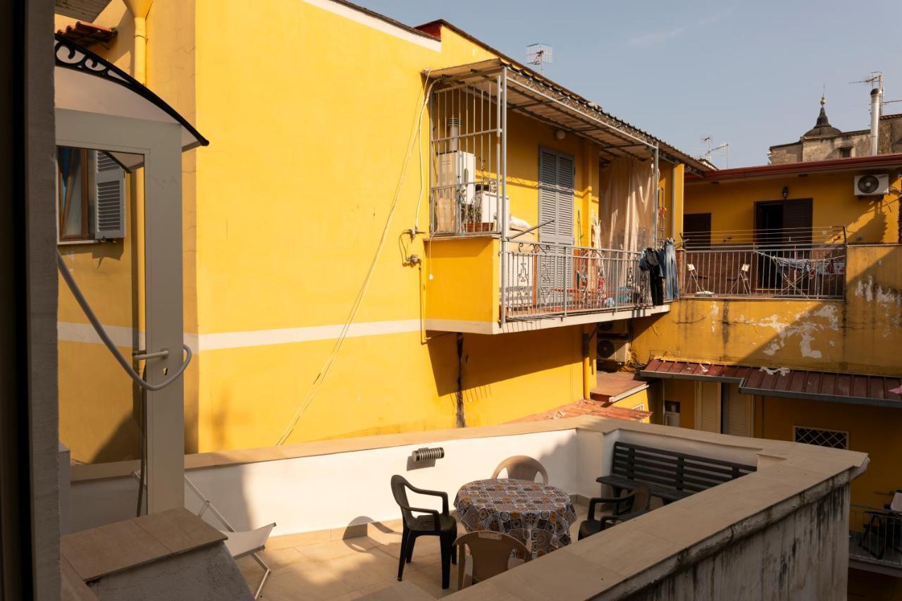 Colonna And Terrace Gasthuis *
